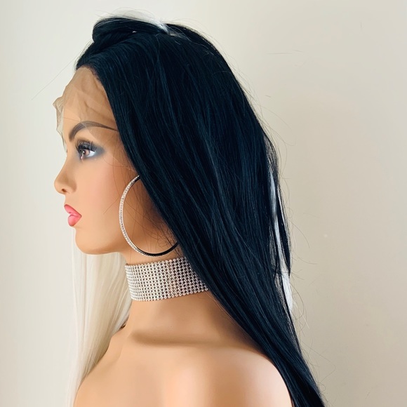 Gorgeous White & Black Versatile 13x2.5 Lace Front Wig for Daily Wear or Events - Picture 7 of 13